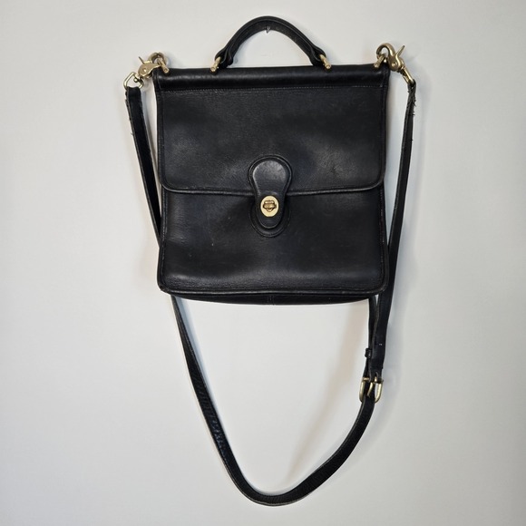 Coach Willis Vintage 1990s Black Crossbody Leather Top Handle Bag Style 9927